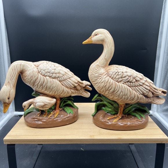 Vintage Set Of Atlantic Mold Duck Hand Painted Figurines